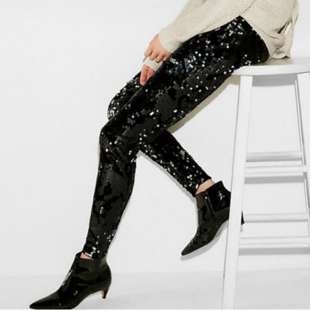 Express Black and silver velvet sequined leggings size XS extra small 0 2 4